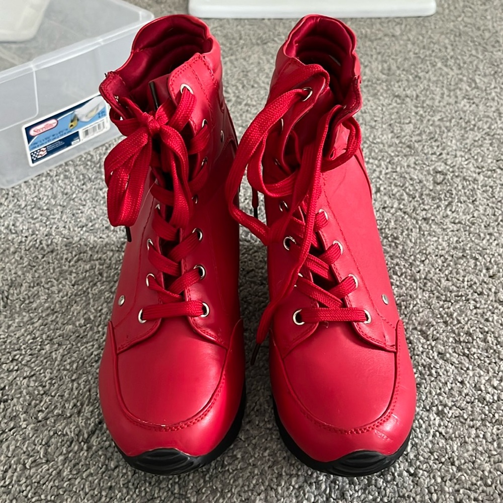 Women’s red sneaker heels size 8.5 worn once like brand new